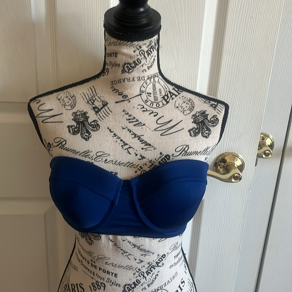 ☀Bar III Solids Bandeau Bikini Top: Size Large - Navy Blue